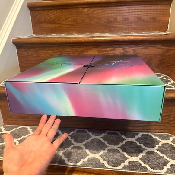 Space NK 2023 EMPTY Rainbow Colored Advent Calendar - Picture 10 of 11